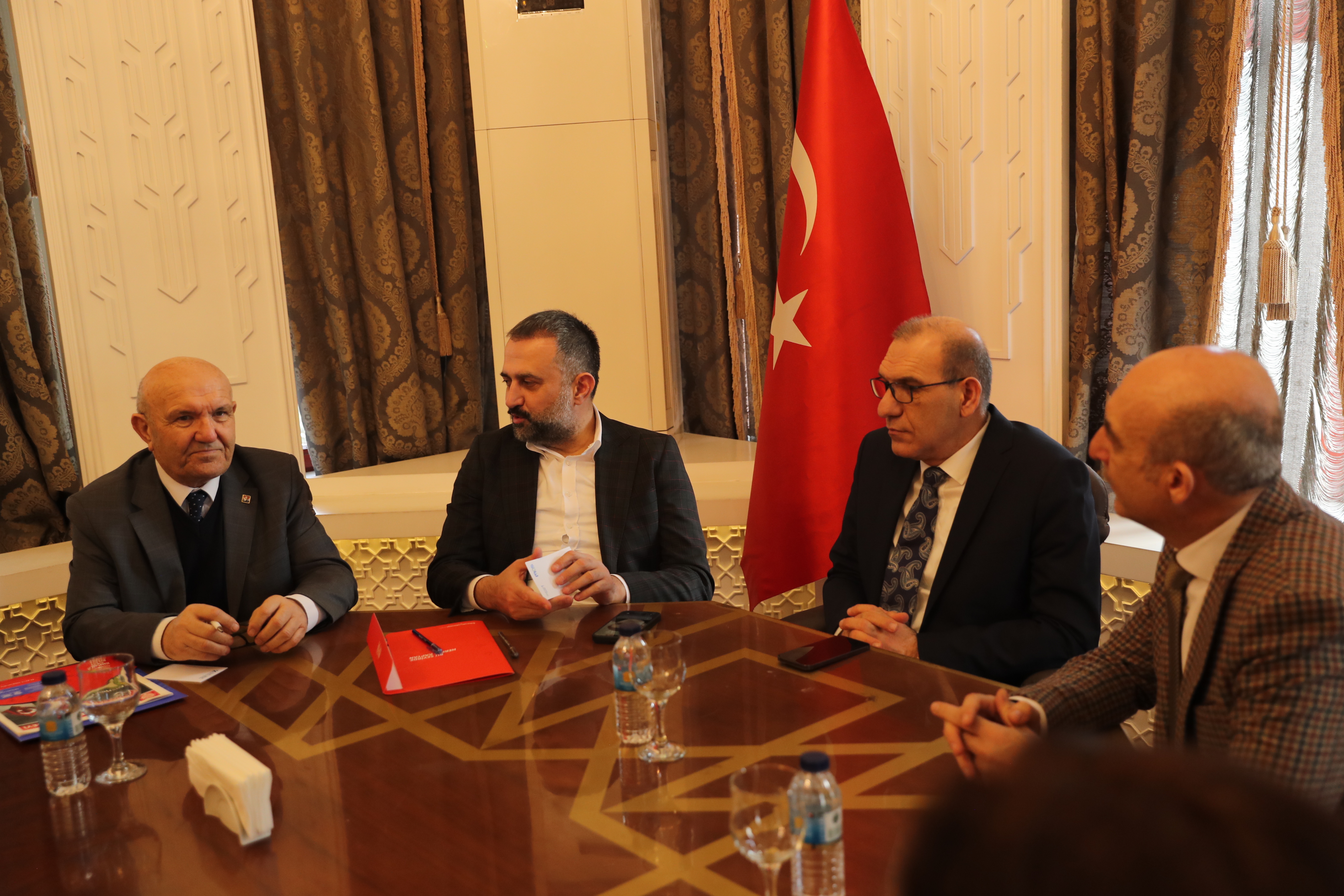 Ayaş