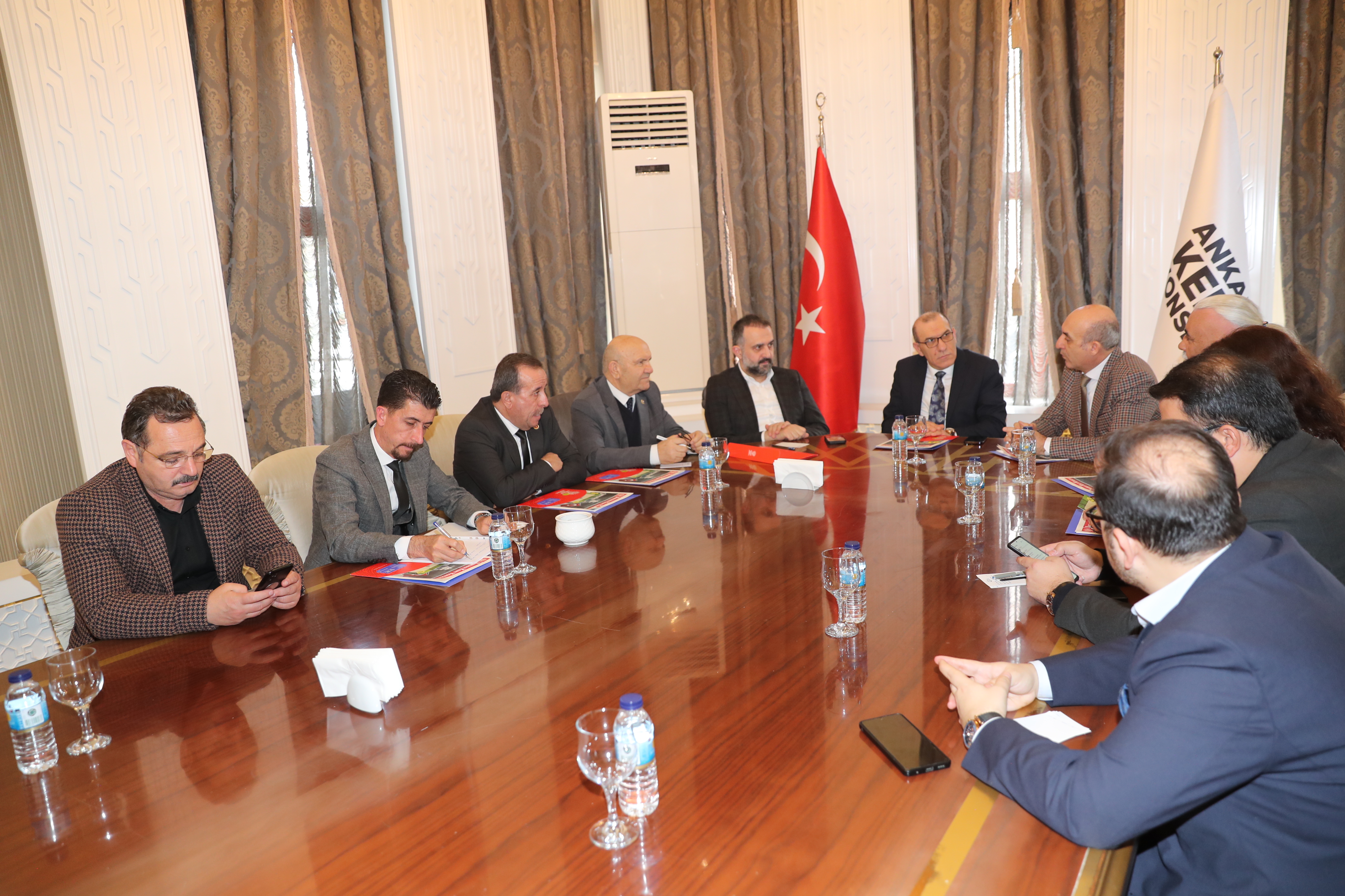 Ayaş
